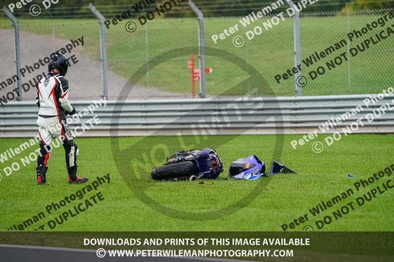 donington no limits trackday;donington park photographs;donington trackday photographs;no limits trackdays;peter wileman photography;trackday digital images;trackday photos